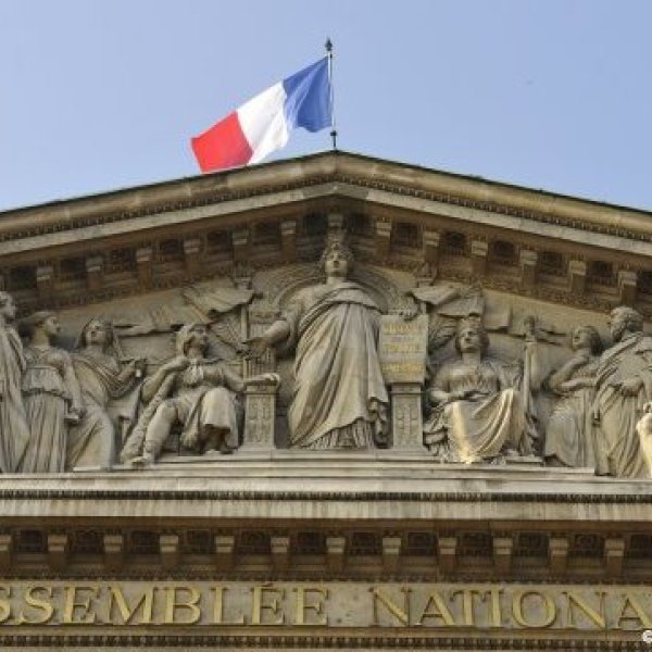Résolution de l'Assemblée Nationale française sur les mesures miroirs